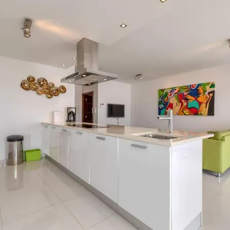 Sylena's Oceanview Apartment Lourinhã